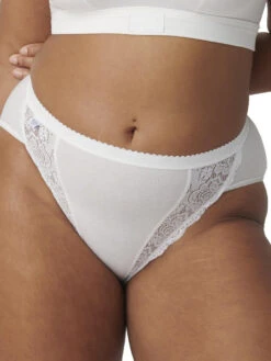 Sloggi Chic Tai (4 Pack) 10 Sloggi Chic Tai (4 Pack) -Full Curve Bra Sales 10071654 0003 f mo 2 jpg